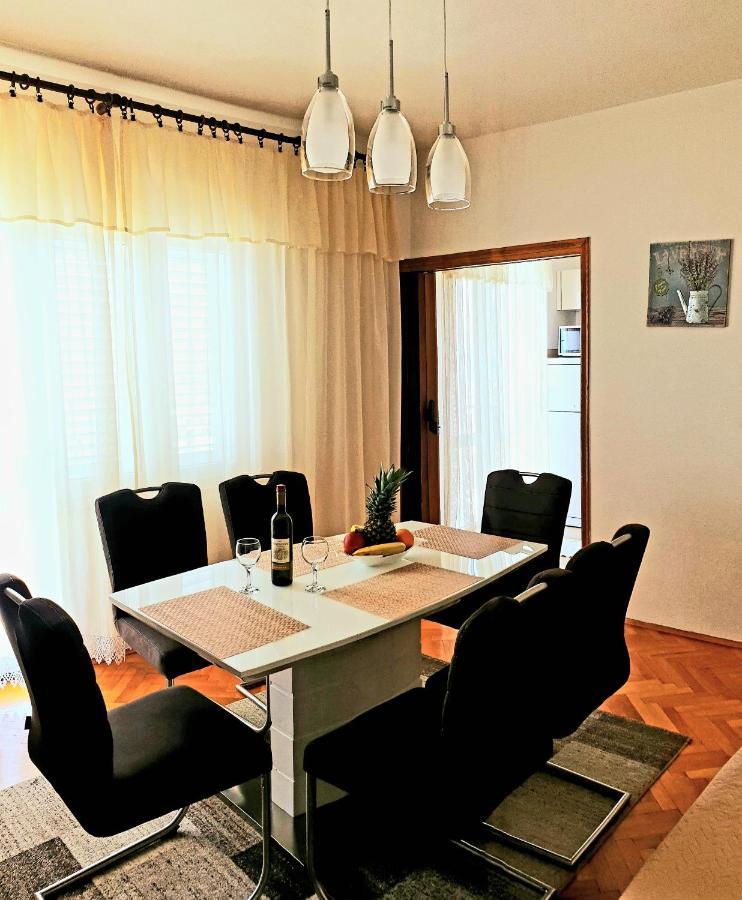 Apartments Tony Stanici - Omis Omiš Exterior foto